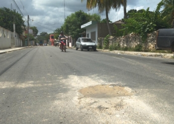 Aparecen baches en arterias recién pavimentadas