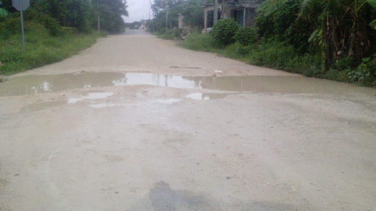 Calles en pésimas condiciones en la colonia Emiliano Zapata