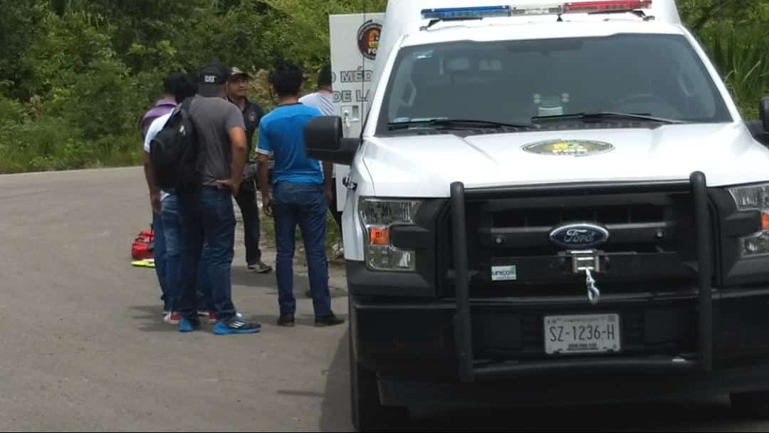 Hallan cadáver en camino vecinal a Venustiano Carranza