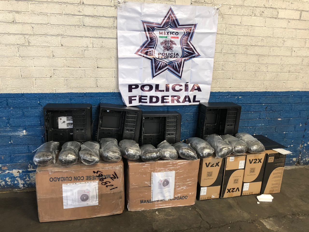 Decomisan 15 kilos de marihuana por la Policía Federal