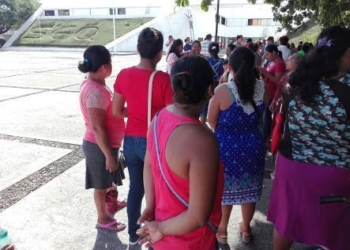 SEQ no cederá ante presión de padres de familia de las colonias mártires y fraternidad de antorchistas
