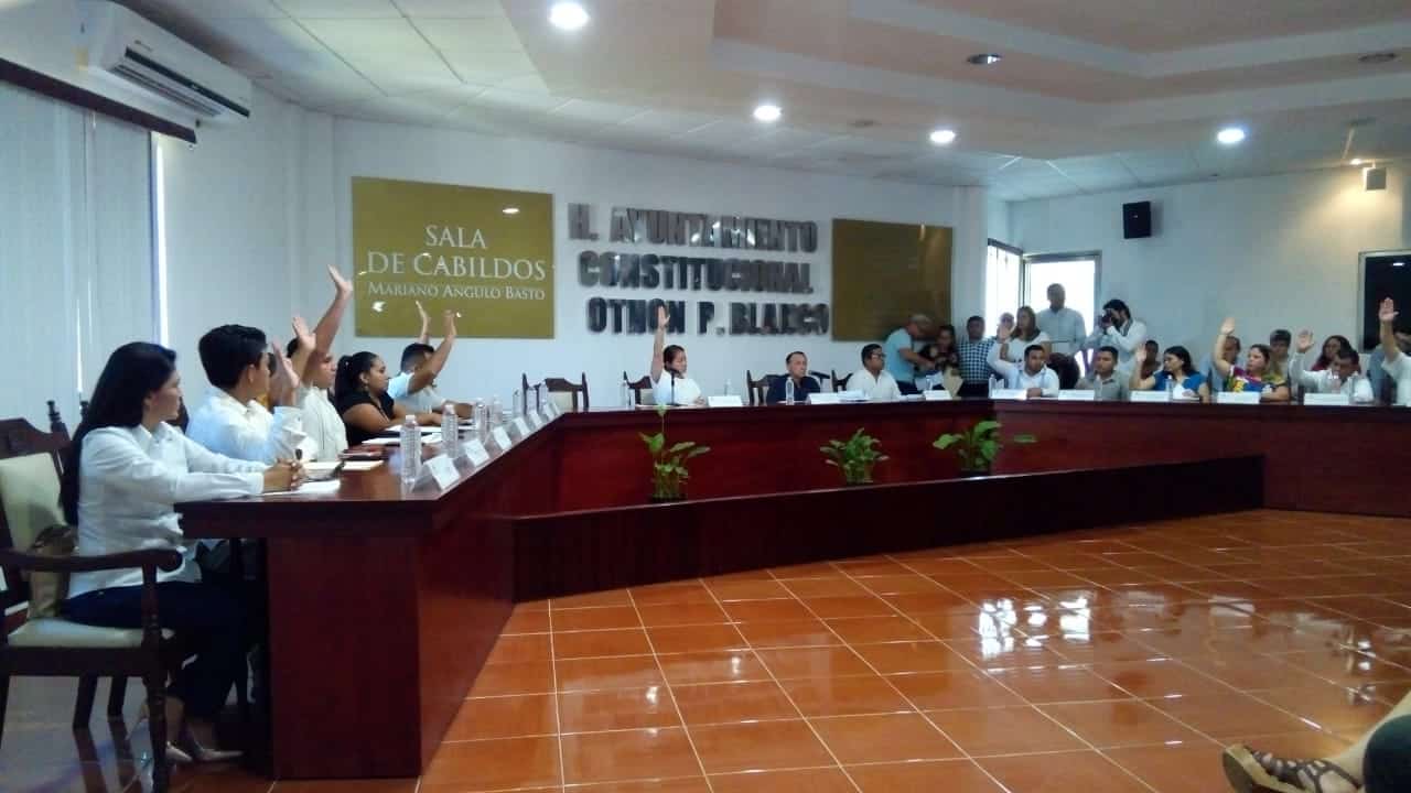 Cabildo rechaza propuesta del presidente municipal Hernán Pastrana