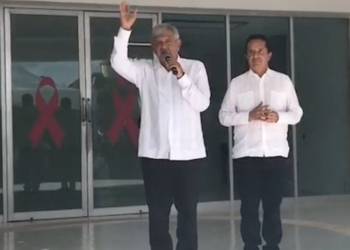 Anuncia AMLO zona libre y reducción de IVA para Chetumal