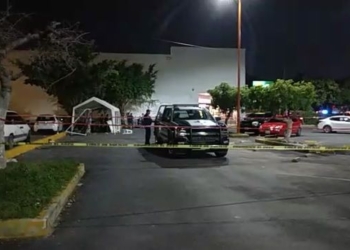 Balacera deja un muerto, cinco heridos, en centro de Cancún