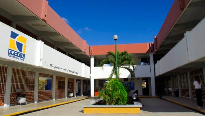 Sitacecyteqroo y el Colegio de Bachilleres inicial paro de brazos caídos