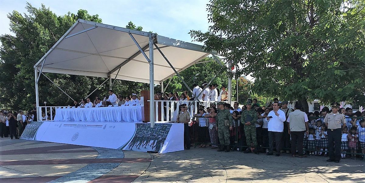 Reconoce el gobernador trabajo de militares