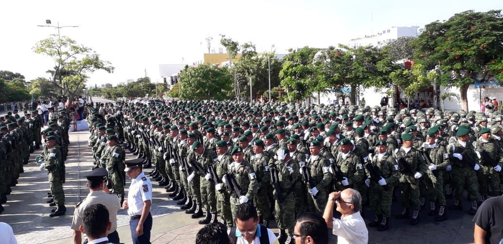 Exhiben poderío militar en Cancún