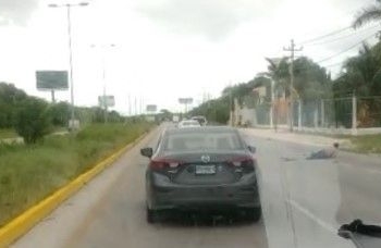 Suenan balazos en la carretera Cancún-Puerto Morelos; habría un herido