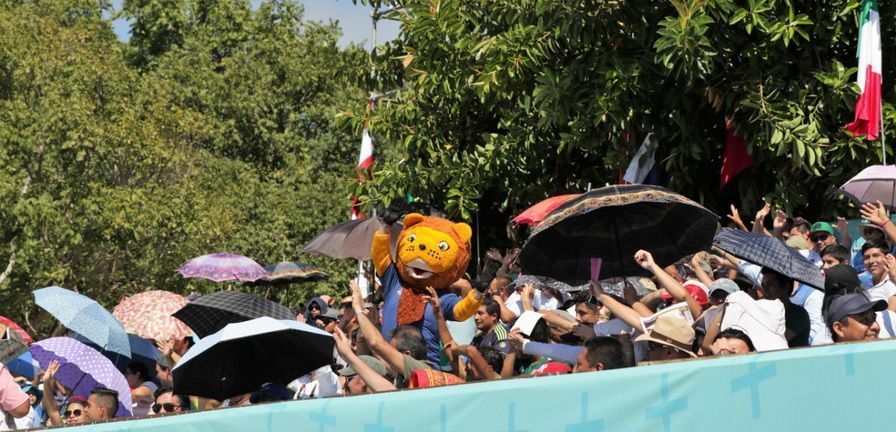 ##FOTOS## México emociona a los chetumaleños con su triunfo