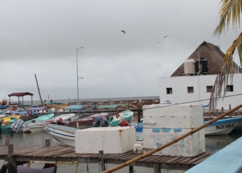 Mal clima “vació” a Holbox de turistas