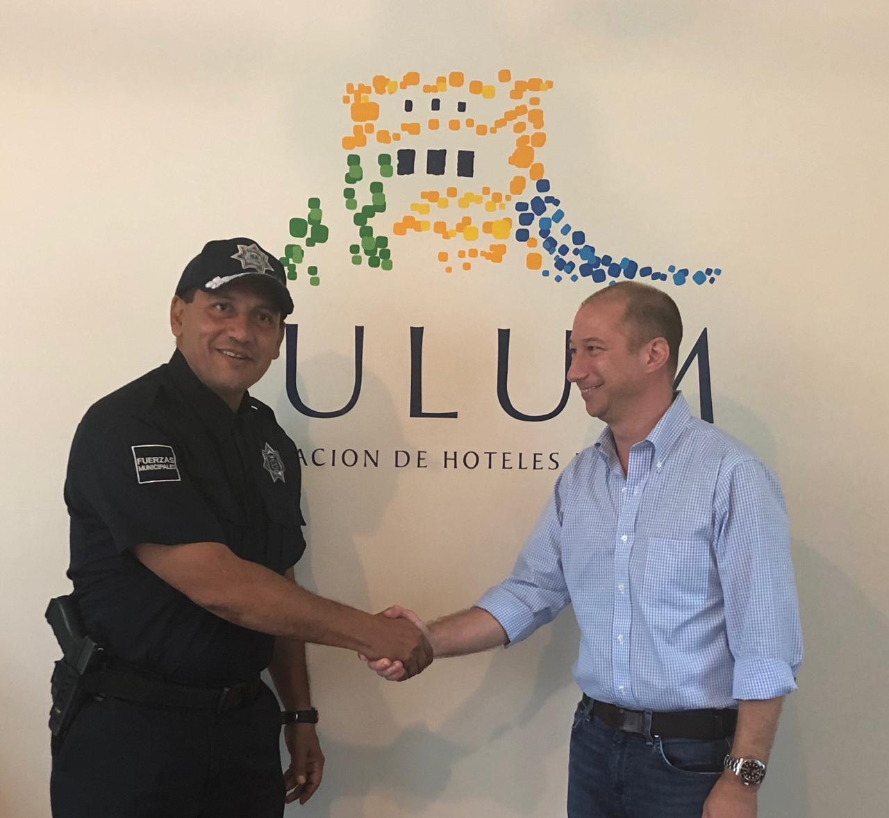 Van hoteleros de Tulum por policía Turística