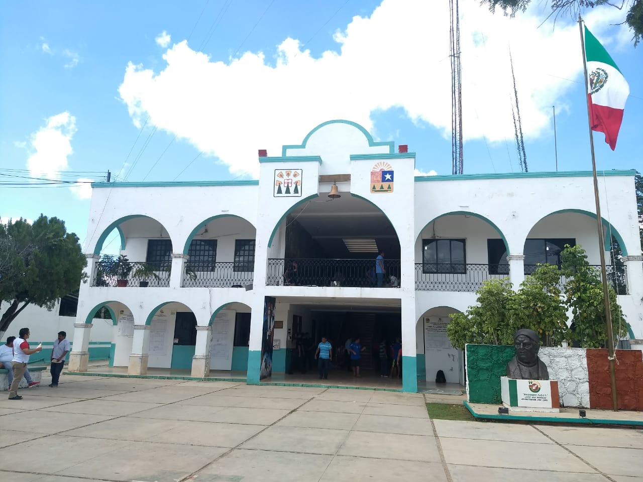 Adeudos millonarios en el municipio de JMM