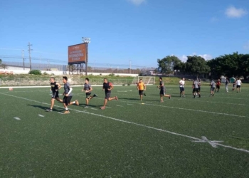 Leones Anáhuac avanza con récord perfecto