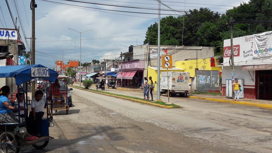 Piden morelenses que en obras contraten albañiles locales