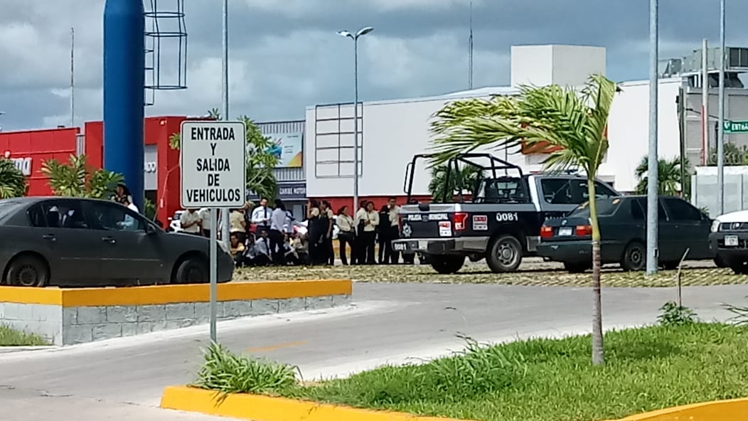 Roban tienda Coppel en Chetumal