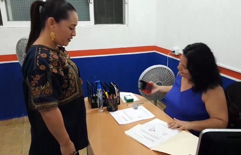 Renuncia Perla Tun Pech al PAN