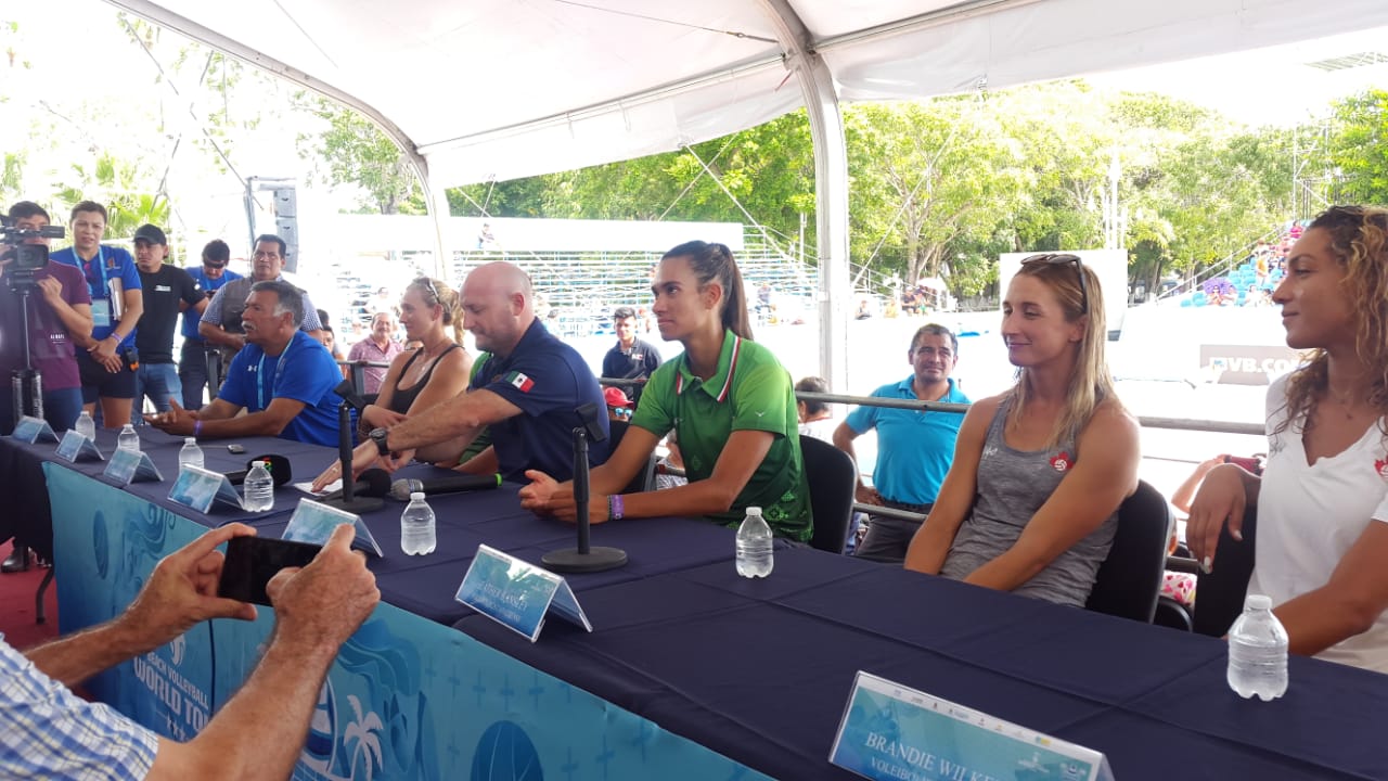 Presentan torneo mundial de voleibol playa, en Chetumal
