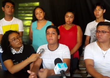 Directora del CBTIS 253 excluye a sus alumnos de foro nacional