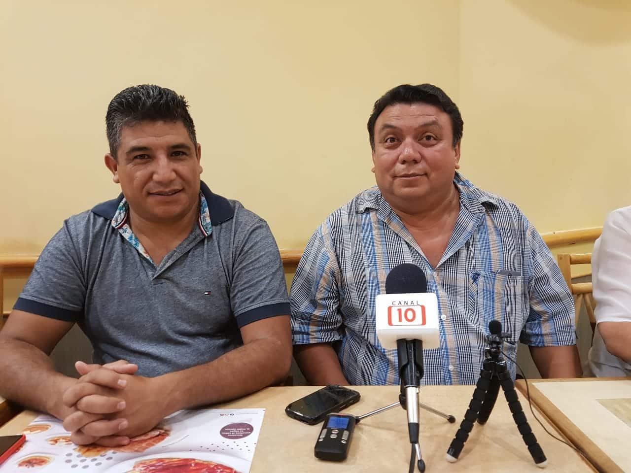 Se suma antorcha campesina a paro del SITEQROO