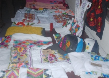 Artesanos sin espacios para la venta de sus productos