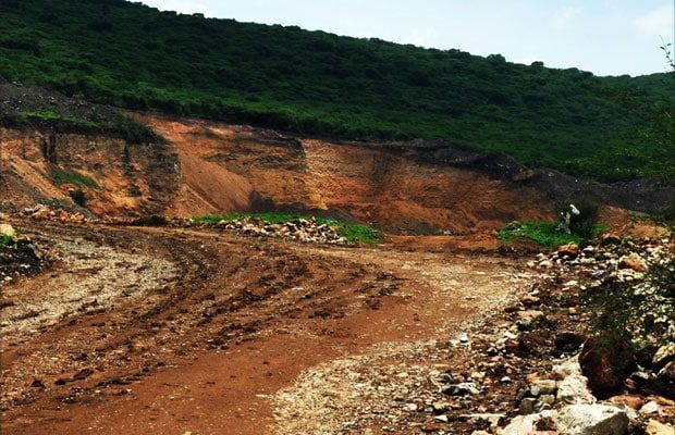 Sancionan a bancos de material pétreo que operan de manera irregular en Quintana Roo