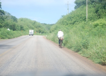 Urge concluya carretera tramo José María Morelos-Polyuc