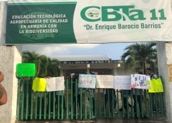 Alumnos del Cbta 11 de Chetumal tomaron las instalaciones