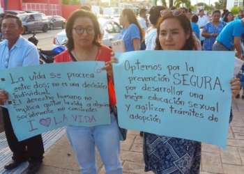 Marchan en Chetumal a favor de la vida