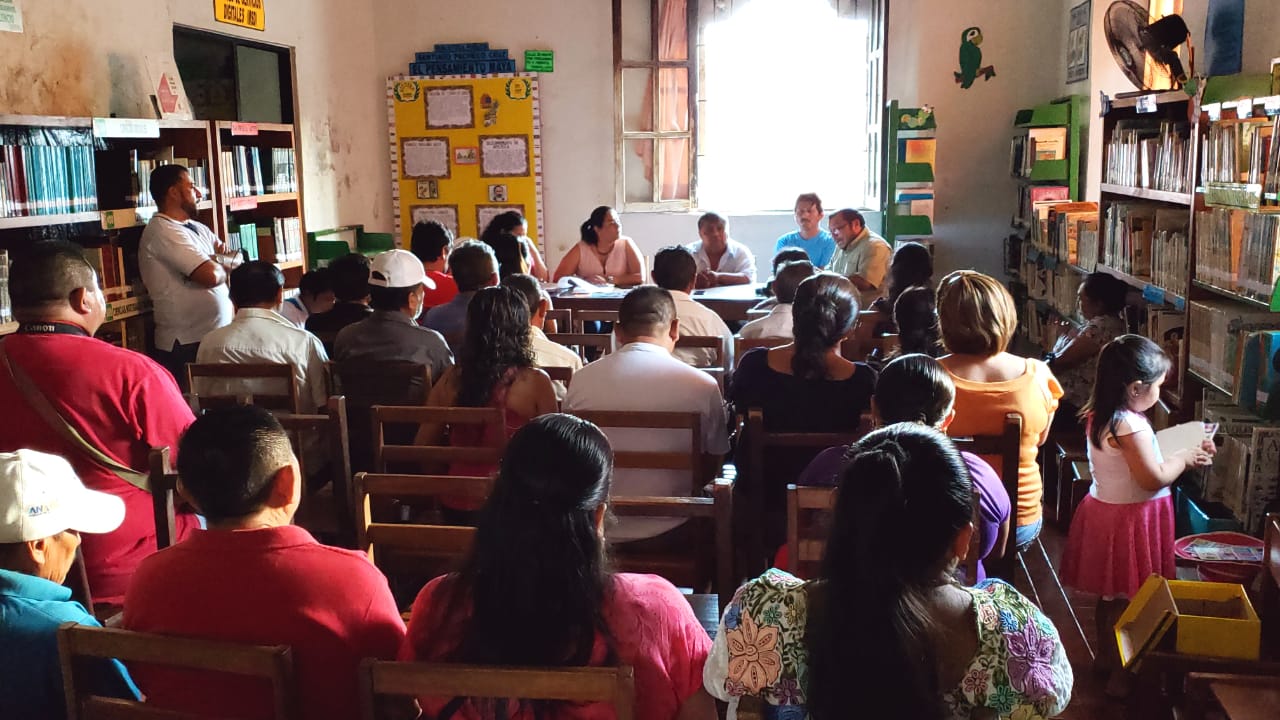 Reunión con habitantes de la comunidad de Tihosuco concluyó de manera positiva