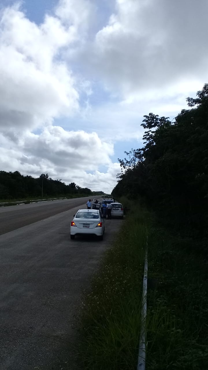 Encuentran taxi abandonado del sindicato «Gral. Francisco May»