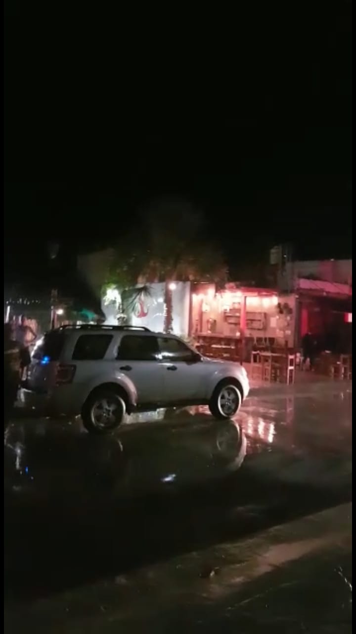 Explota granada en bar de Puerto Morelos