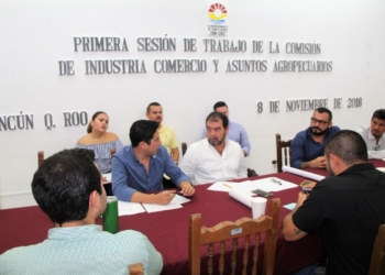 Proponen ordenar 12 ambulantes en Cancún, con apoyo de sindicatos