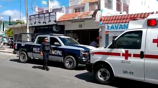 Asaltan lavandería en Cancún; habrían usado a “halcón”