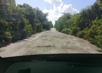 Carretera X-Hazil Sur y Chacaj de Repente peligro para los conductores