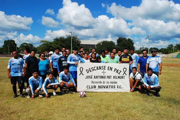 Rinden homenaje al profesor José Antonio Pat Belmont
