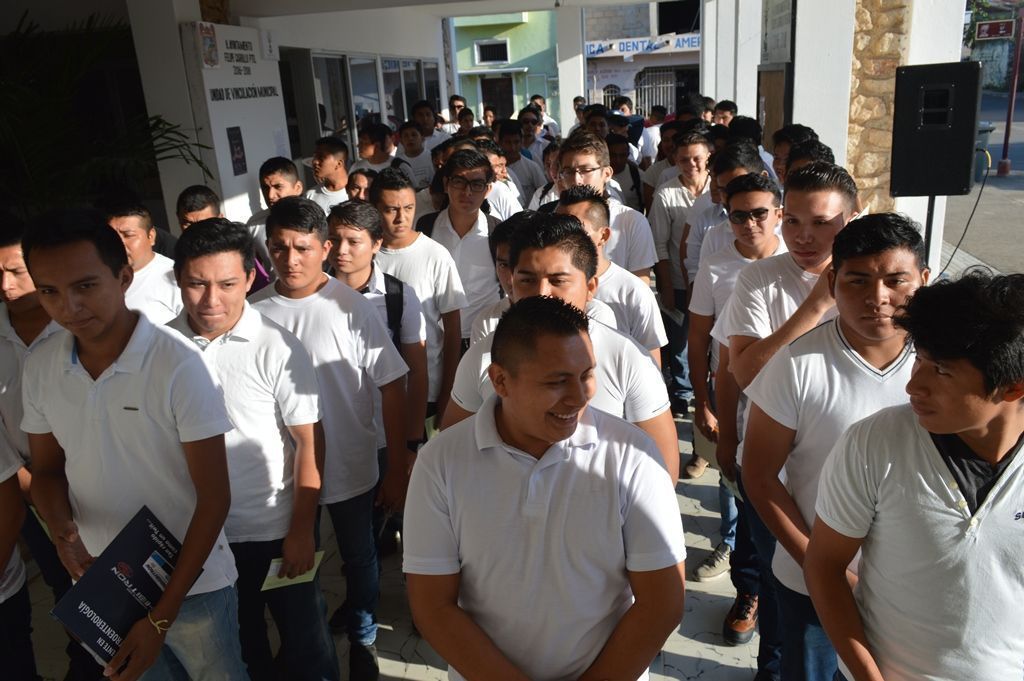Próximo domingo sorteo del Servicio Militar Nacional clase 2000 y remisos