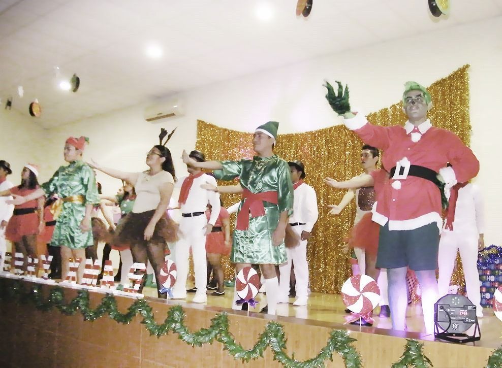 Entusiasta participación en tradicional concurso de villancicos