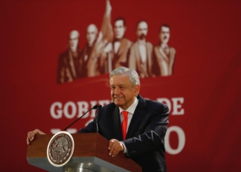 Federación se hará cargo del sistema de salud en Q. Roo