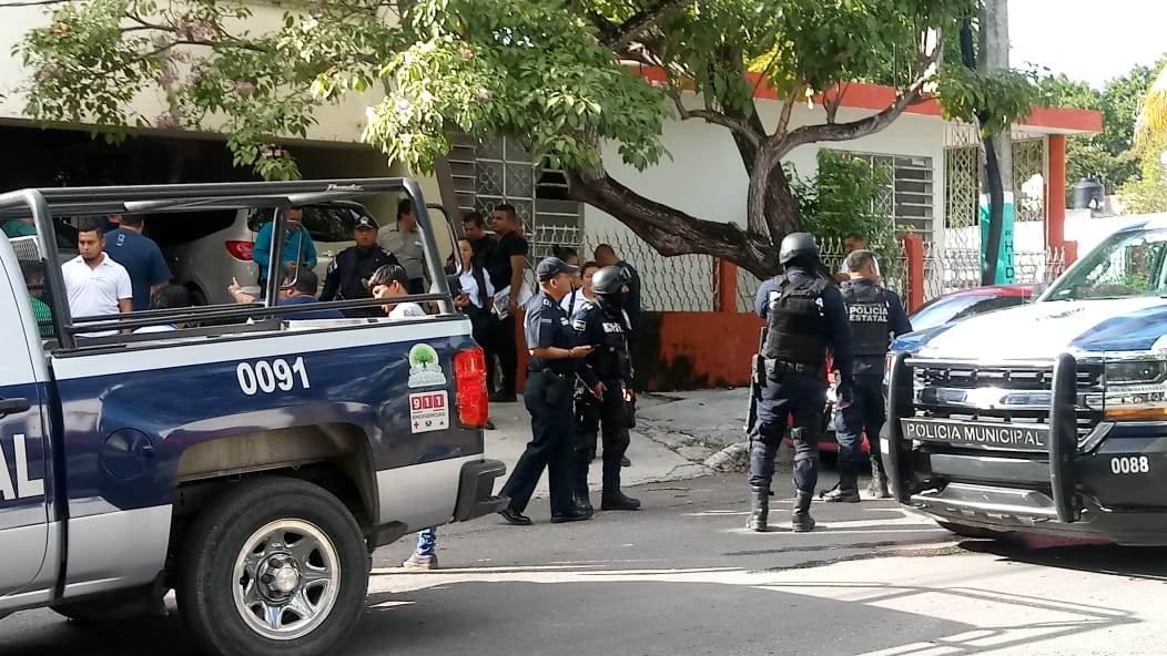 Detienen a asaltante con cuchillo dentro de casa en Chetumal