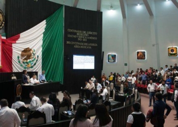 Aprueba congreso parquímetros para Playa del Carmen