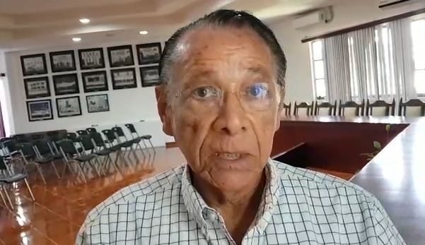 Presenta Hernán Pastrana licencia al cargo