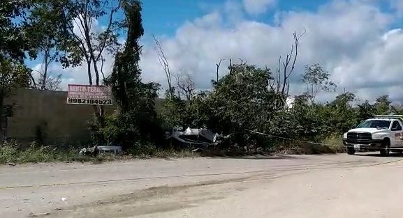 Muere automovilista al chocar contra ADO