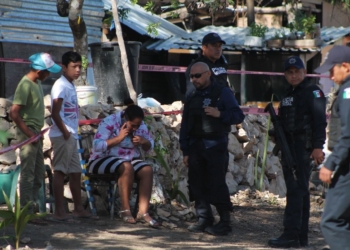 Sicarios hieren de bala a hombre en InHouse; vecinos detienen y “tablean” a “halcón”