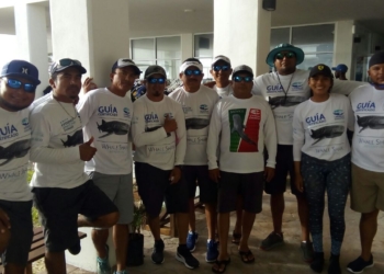 Isleños, orgullosos por haber rescatado ballena