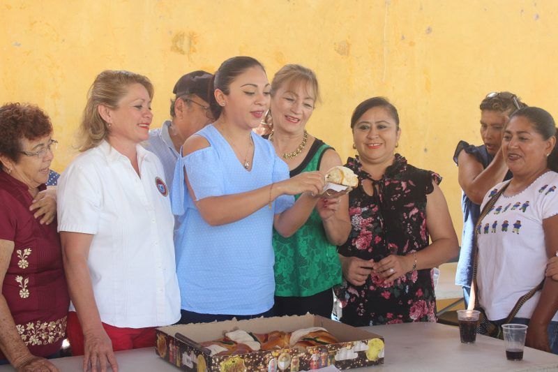 Inician el año con rosca; también tendrán su tamaliza