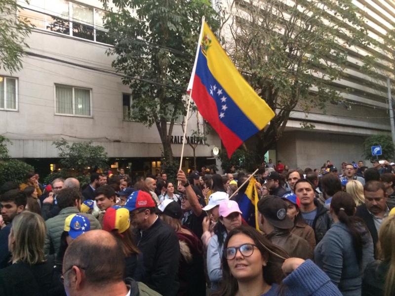 México reconoce al gobierno de Maduro ante crisis venezolana