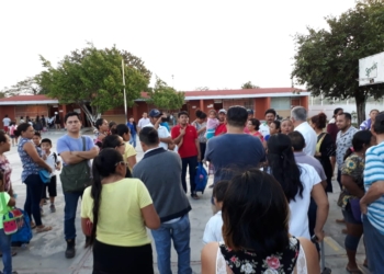Se calman las aguas, destituyen al director de la primaria