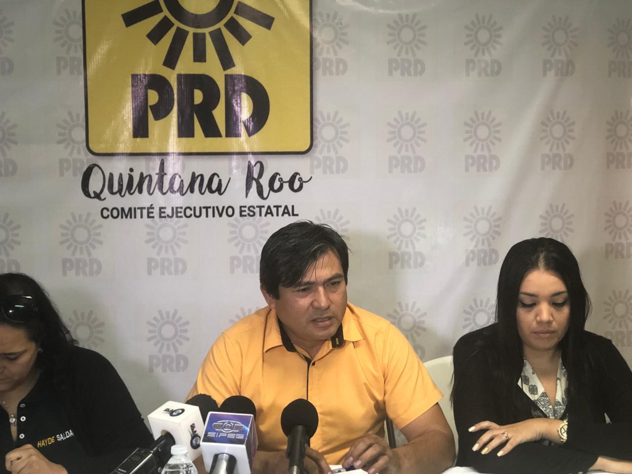 Bajo análisis ampliar la coalición parcial con el PAN