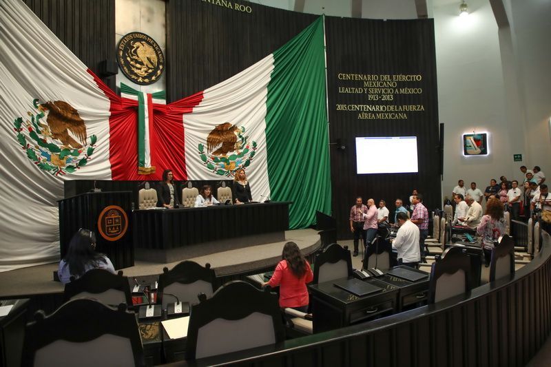 Aprueban reformas para garantizar igualdad salarial entre mujeres y hombres