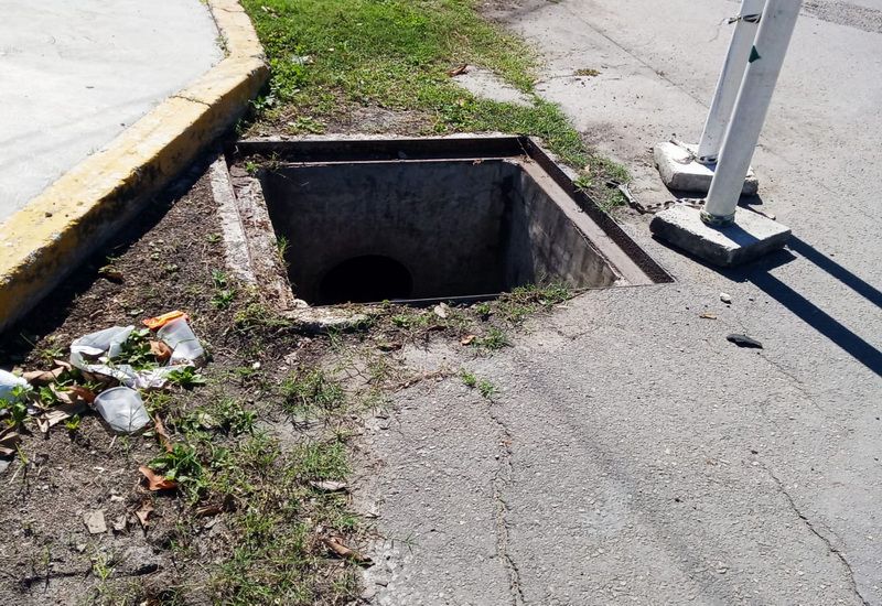 Drenajes y registros sin tapa son trampas mortales